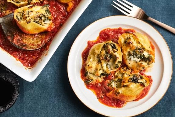 Kale-Artichoke Stuffed Shells